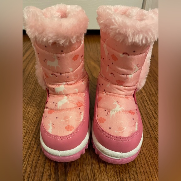 Unicorn snow boots - Picture 2 of 5